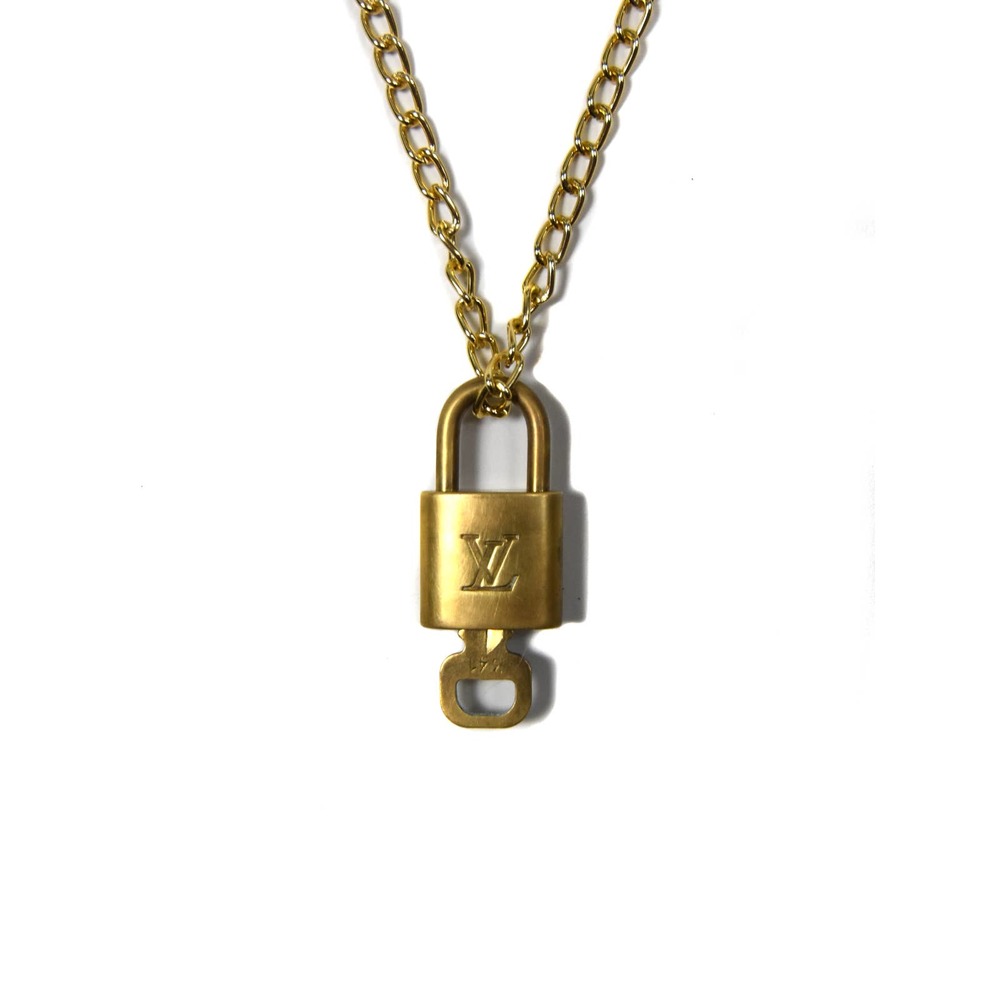 Louis Vuitton Gold Lock & Key Chain Neckla…